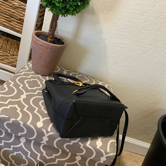 ✨repost✨Louis Vuitton Mini Backpack Lockme - Picture 11 of 16